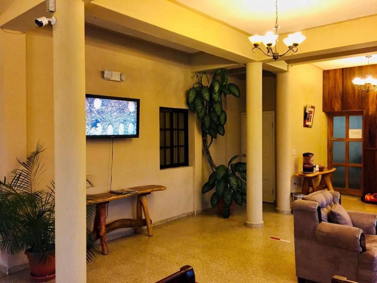 Hotel Las Margaritas La Esperanza ภายนอก รูปภาพ