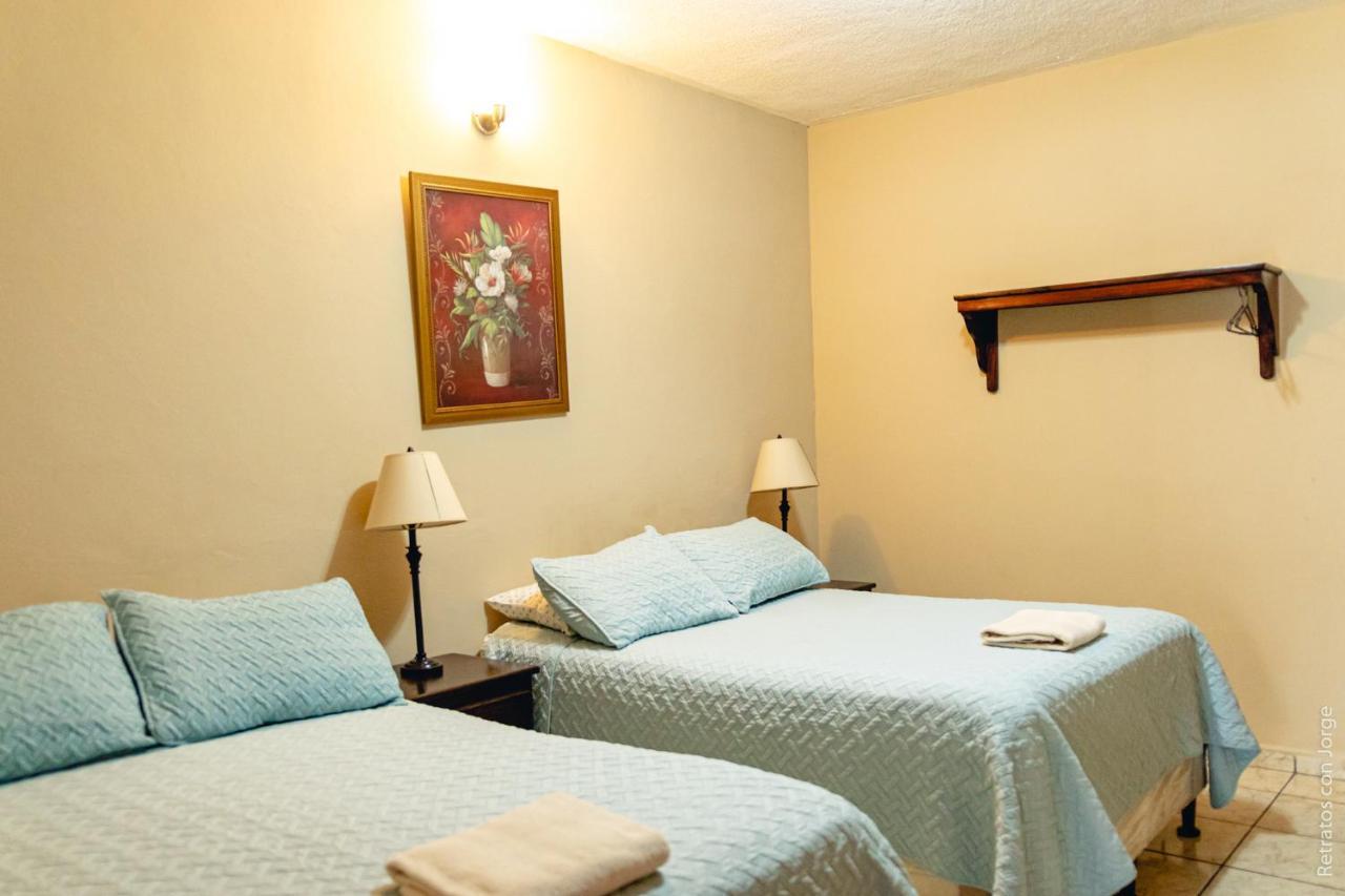 Hotel Las Margaritas La Esperanza ภายนอก รูปภาพ