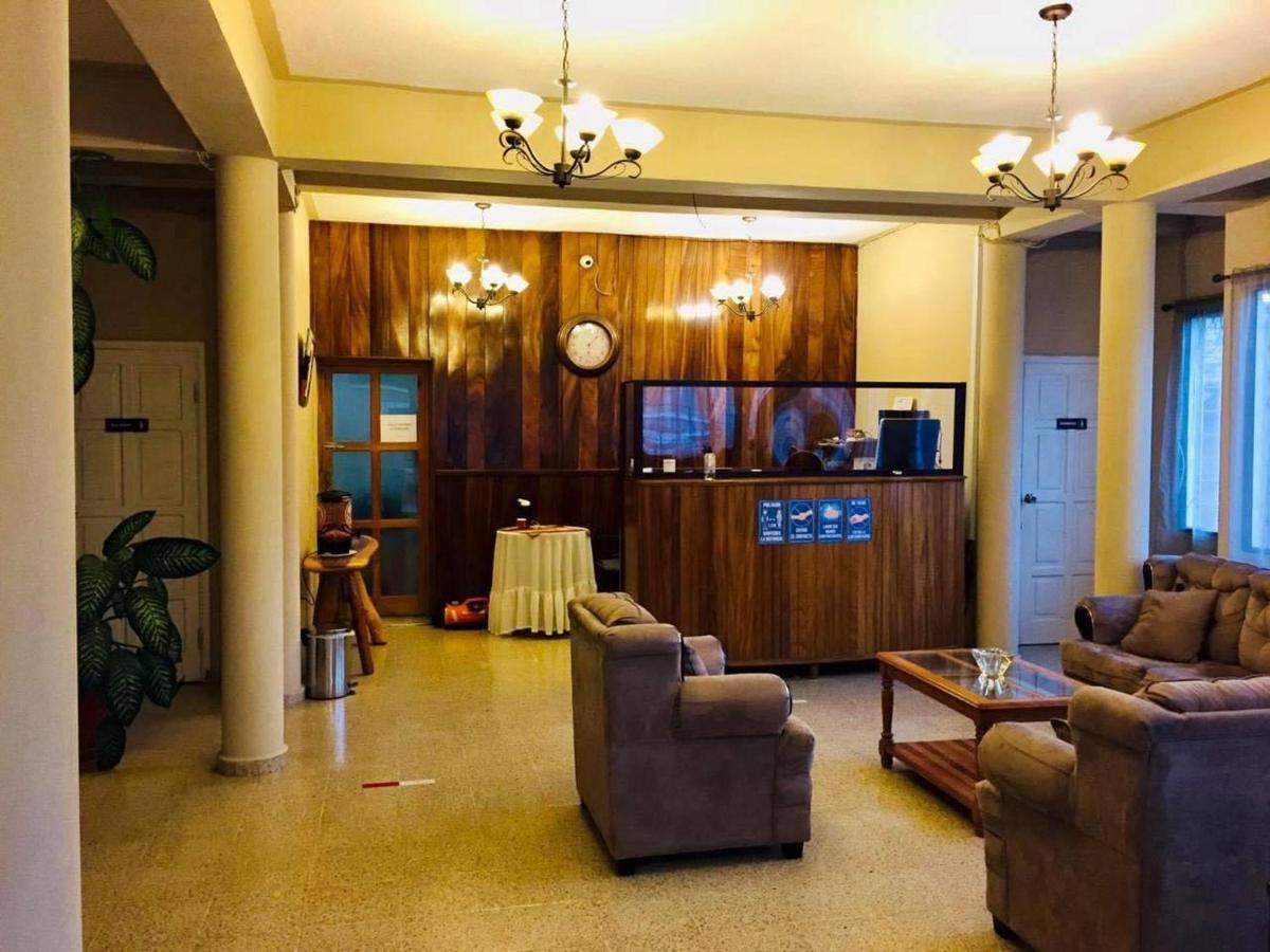 Hotel Las Margaritas La Esperanza ภายนอก รูปภาพ