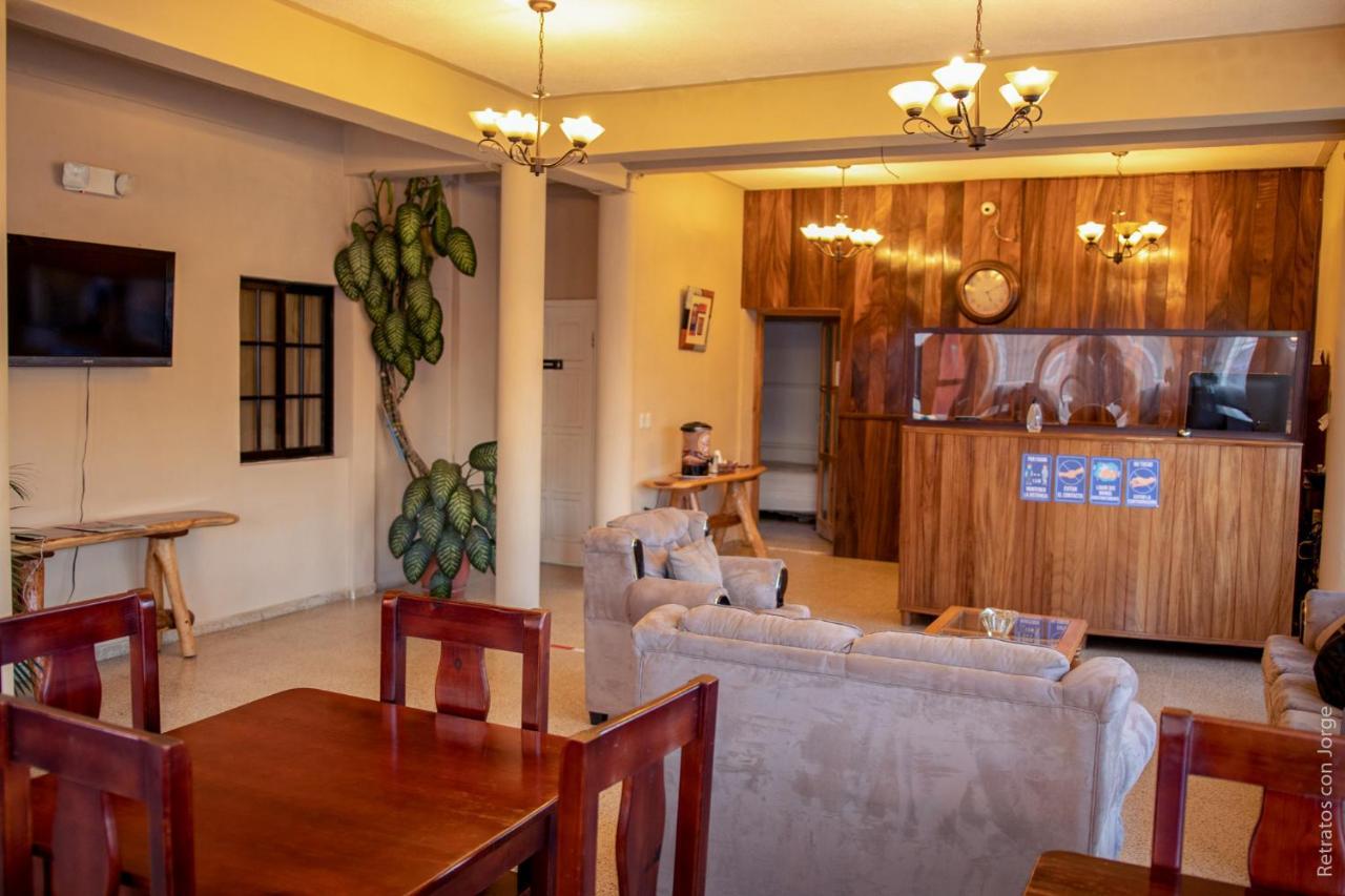 Hotel Las Margaritas La Esperanza ภายนอก รูปภาพ