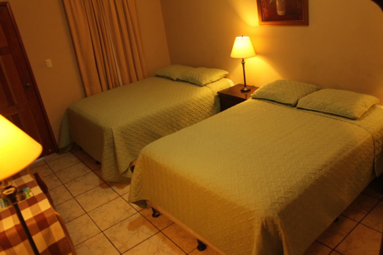 Hotel Las Margaritas La Esperanza ภายนอก รูปภาพ