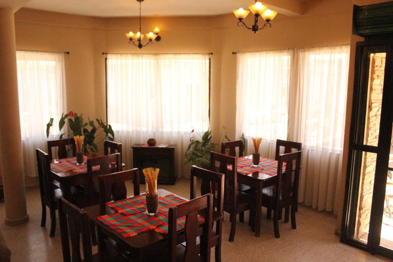 Hotel Las Margaritas La Esperanza ภายนอก รูปภาพ